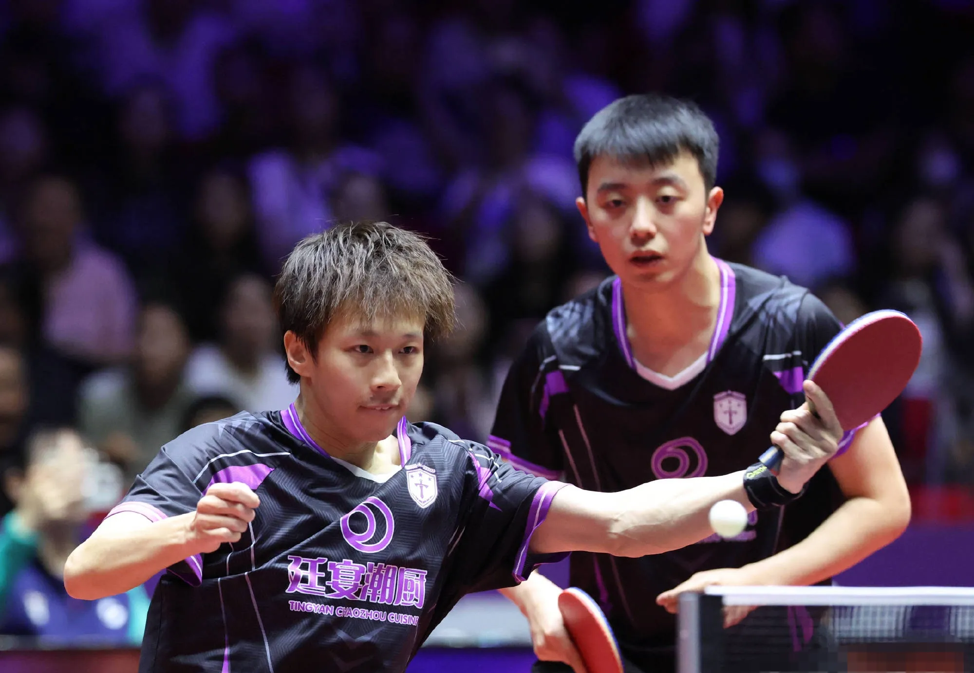 奥地利队翻盘德国队，林高远点燃赛场