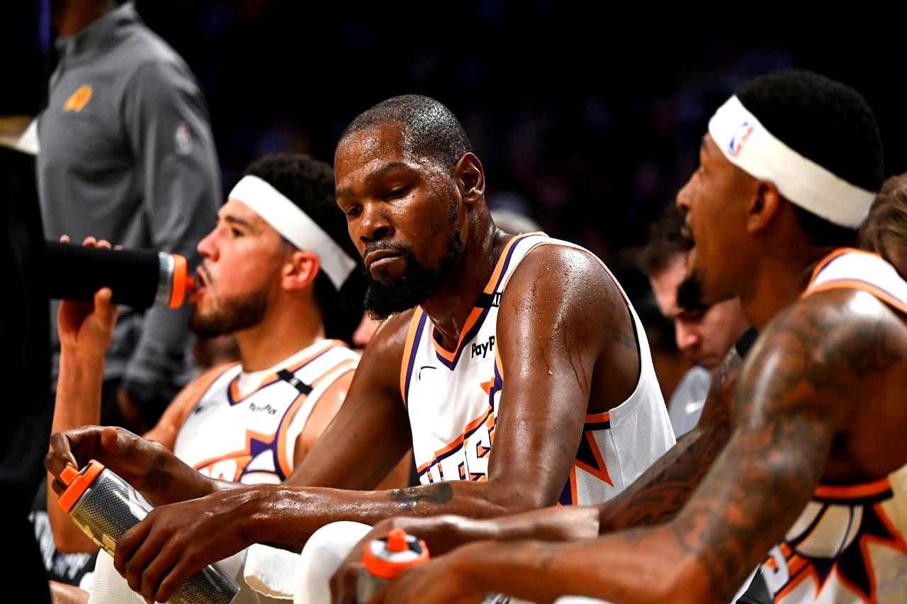 掘金碾压公牛，欧文高光表现